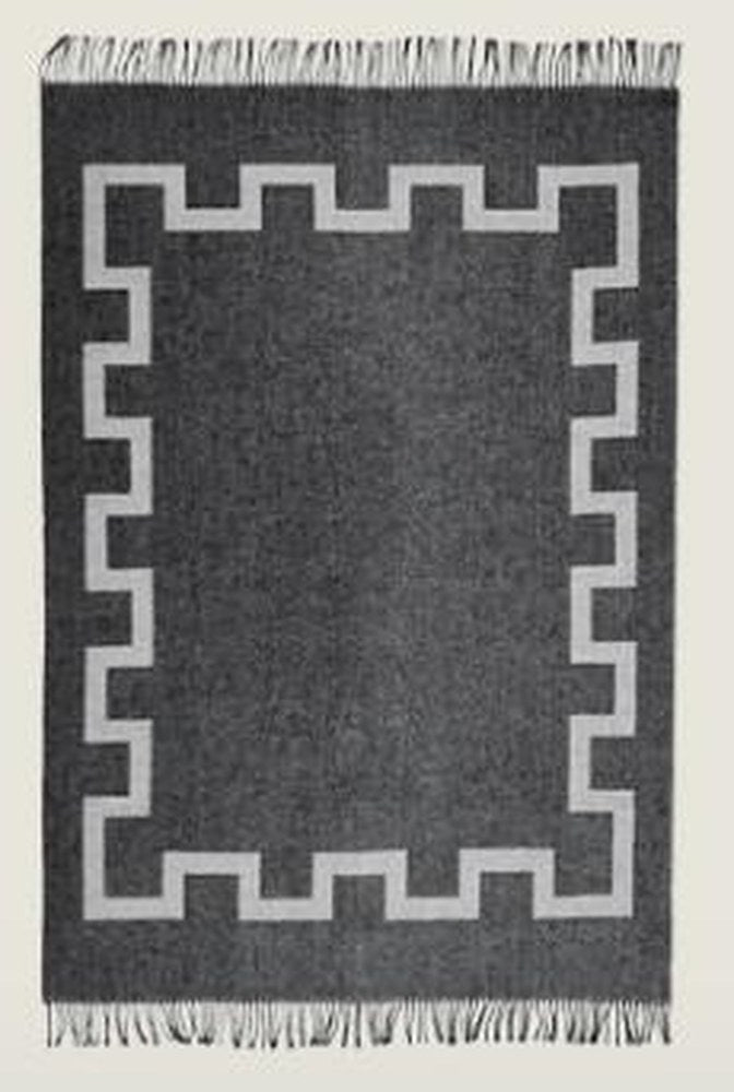 Fringed Key Border Lambswool Throw Blanket in Ink Black