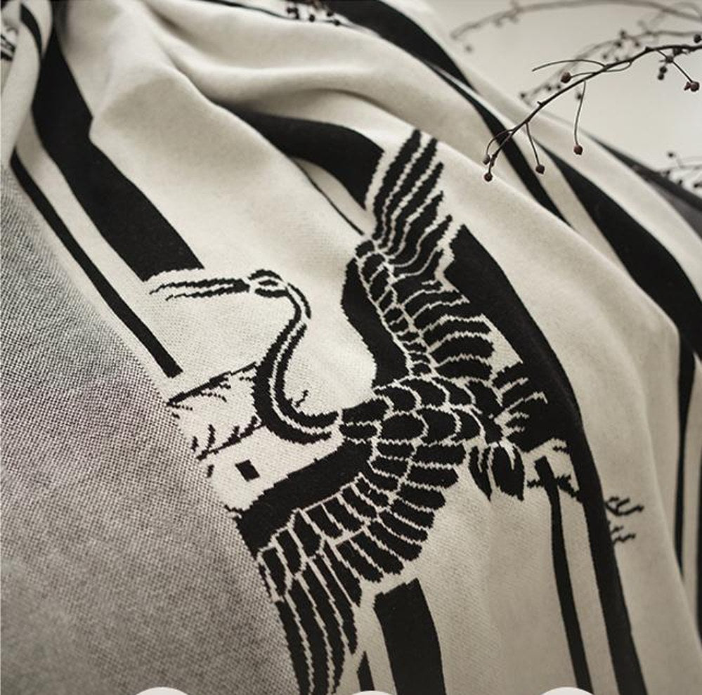 Swallow Jacquard Combed Cotton Knit Throw in Black and White