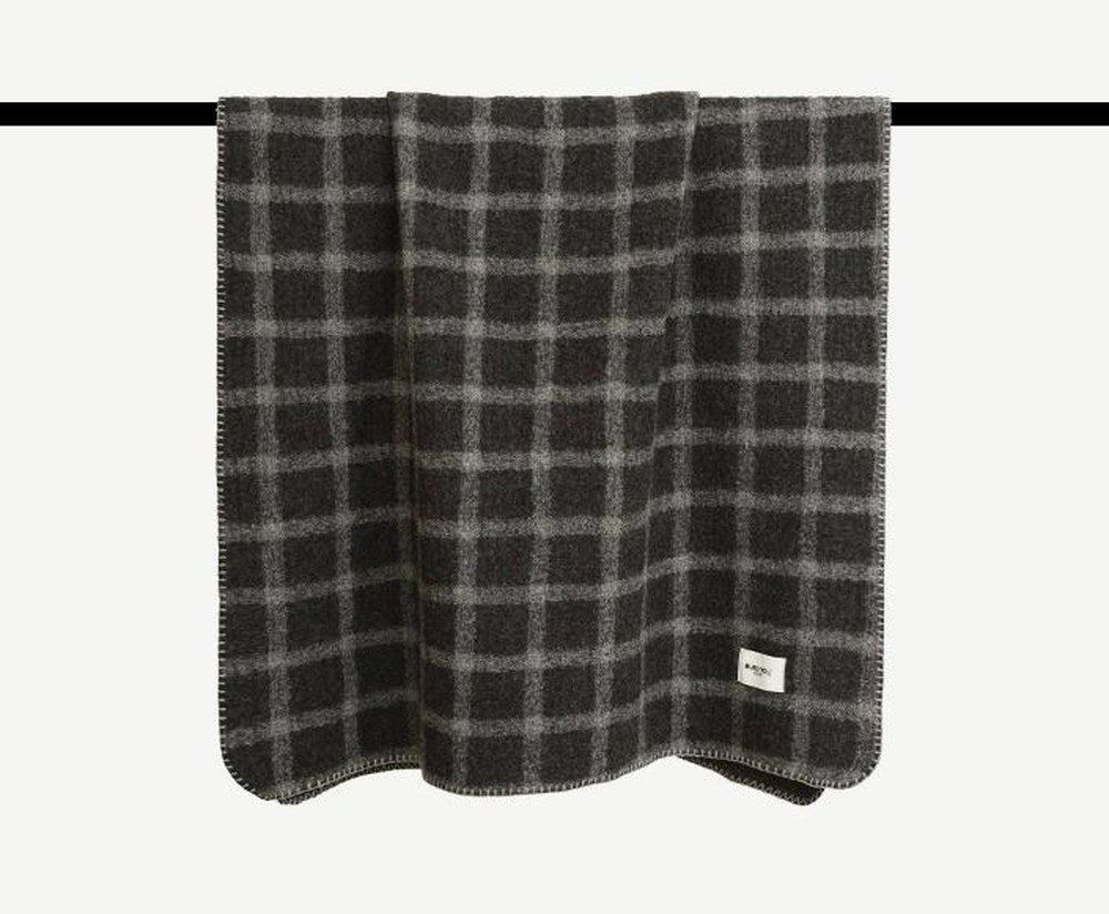 Black and Ivory Check Pure Wool Throw Blanket in Black and Ivory Check