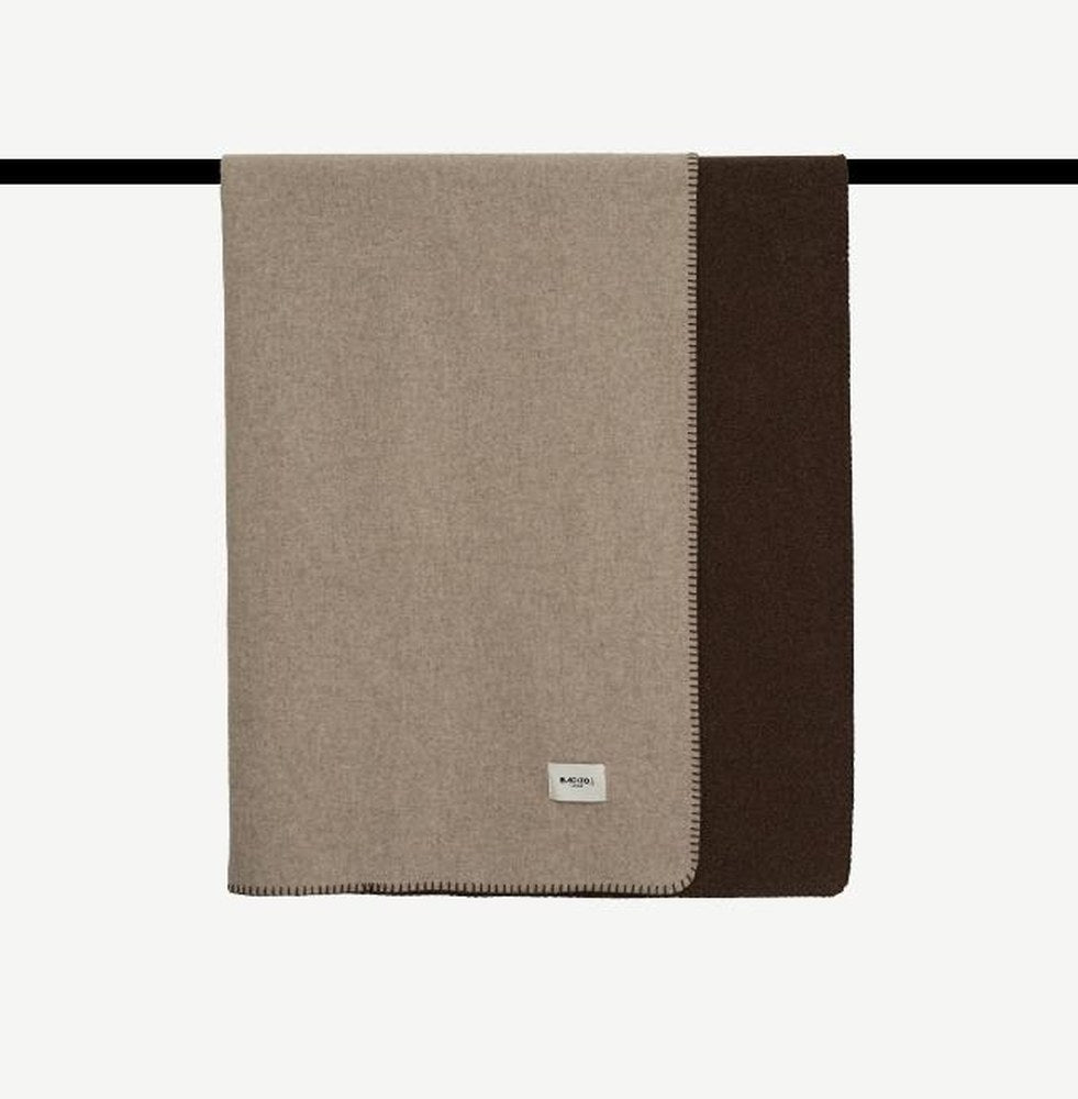 Mocha Pure Wool Throw Blanket in Mocha