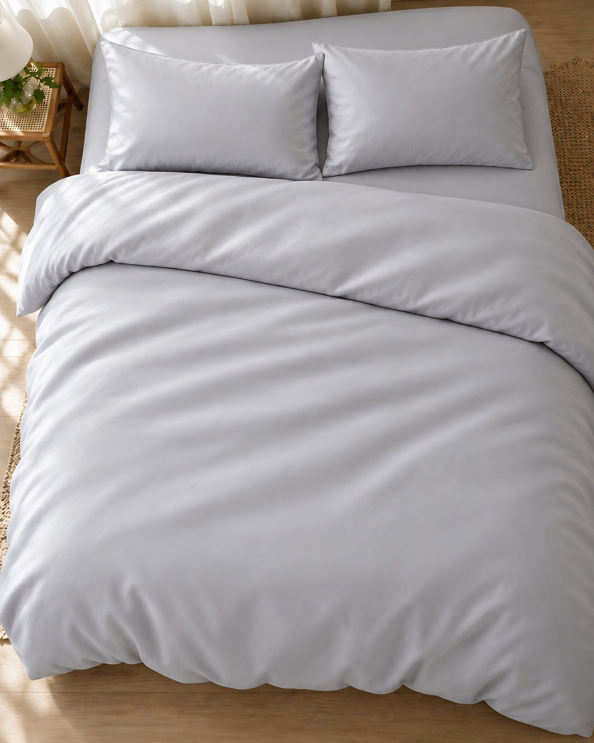 Silver Silky Cotton sateen duvet cover and pillowcases seen from above