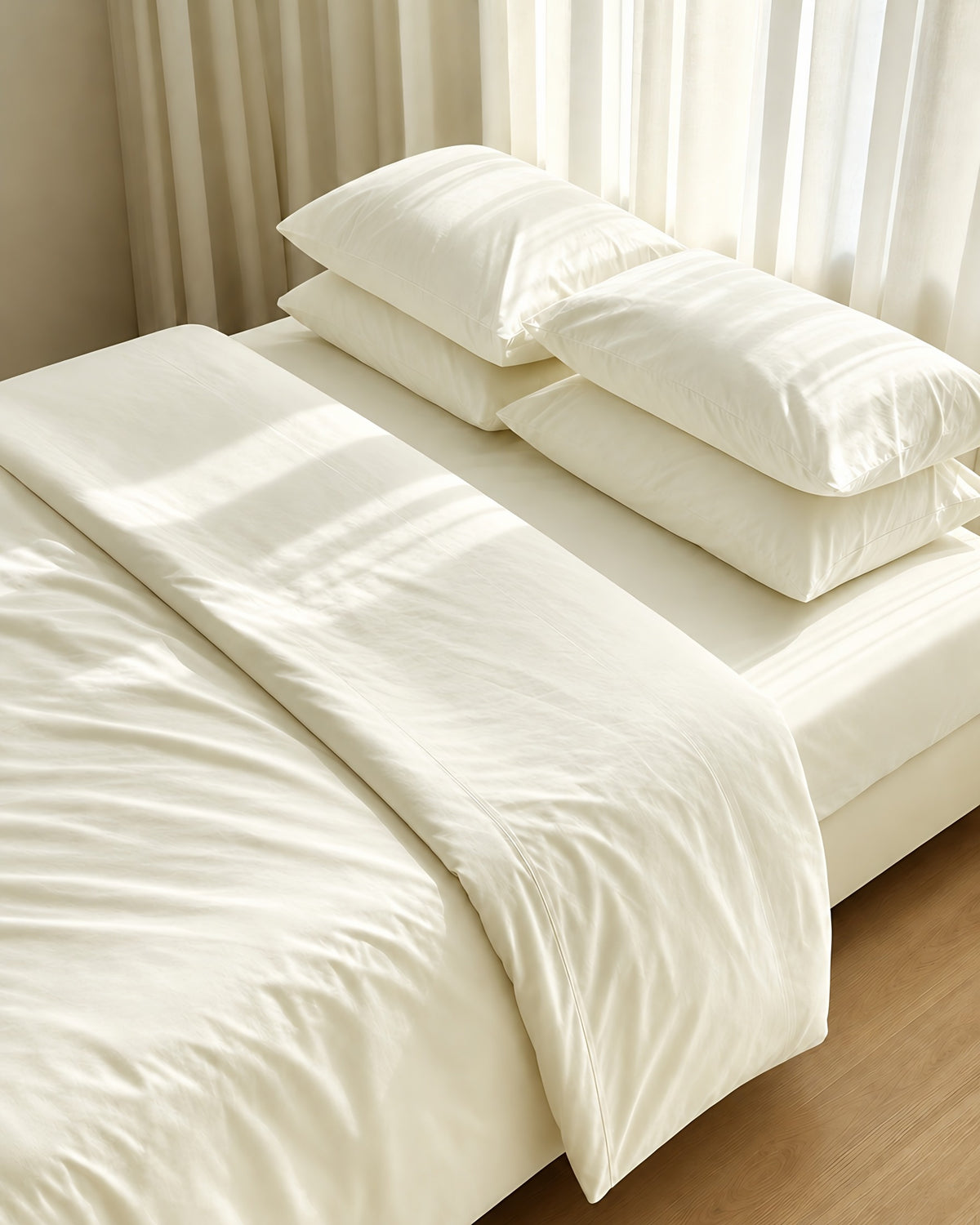 Vanilla Silky Cotton sateen bedding set with duvet, sheet and pillowcases