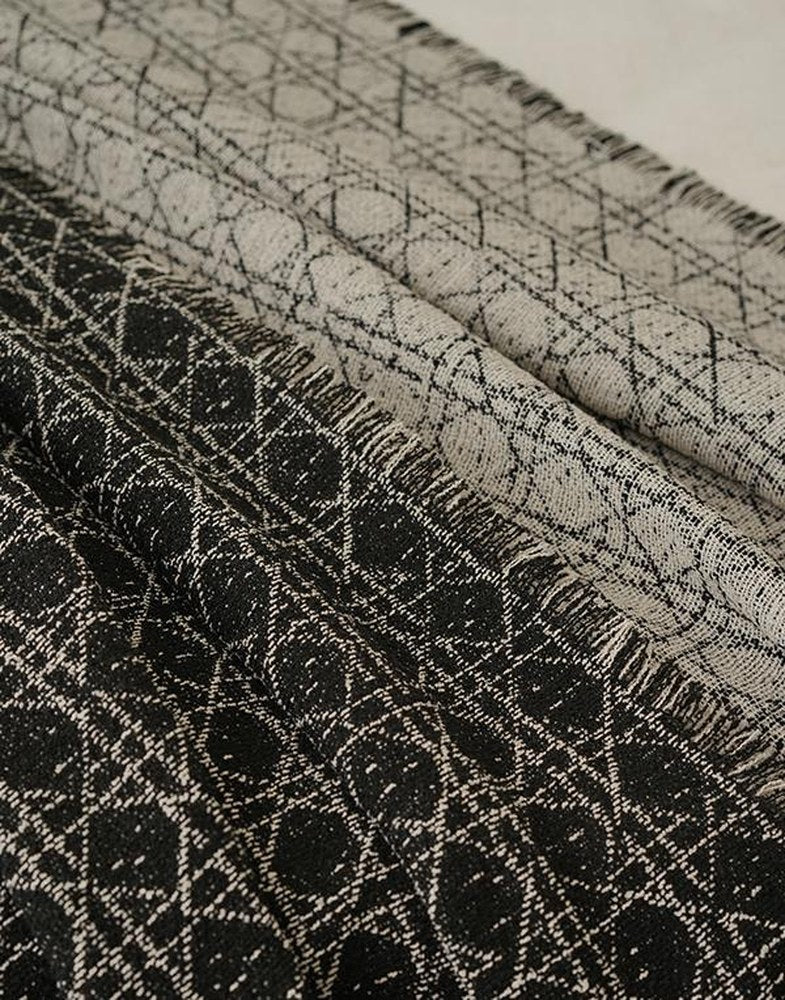 Vine Jacquard Throw Blanket in Stone and Black