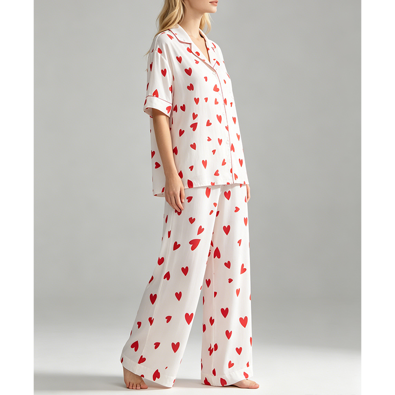 Hearts Long Pyjama Set — Women's
