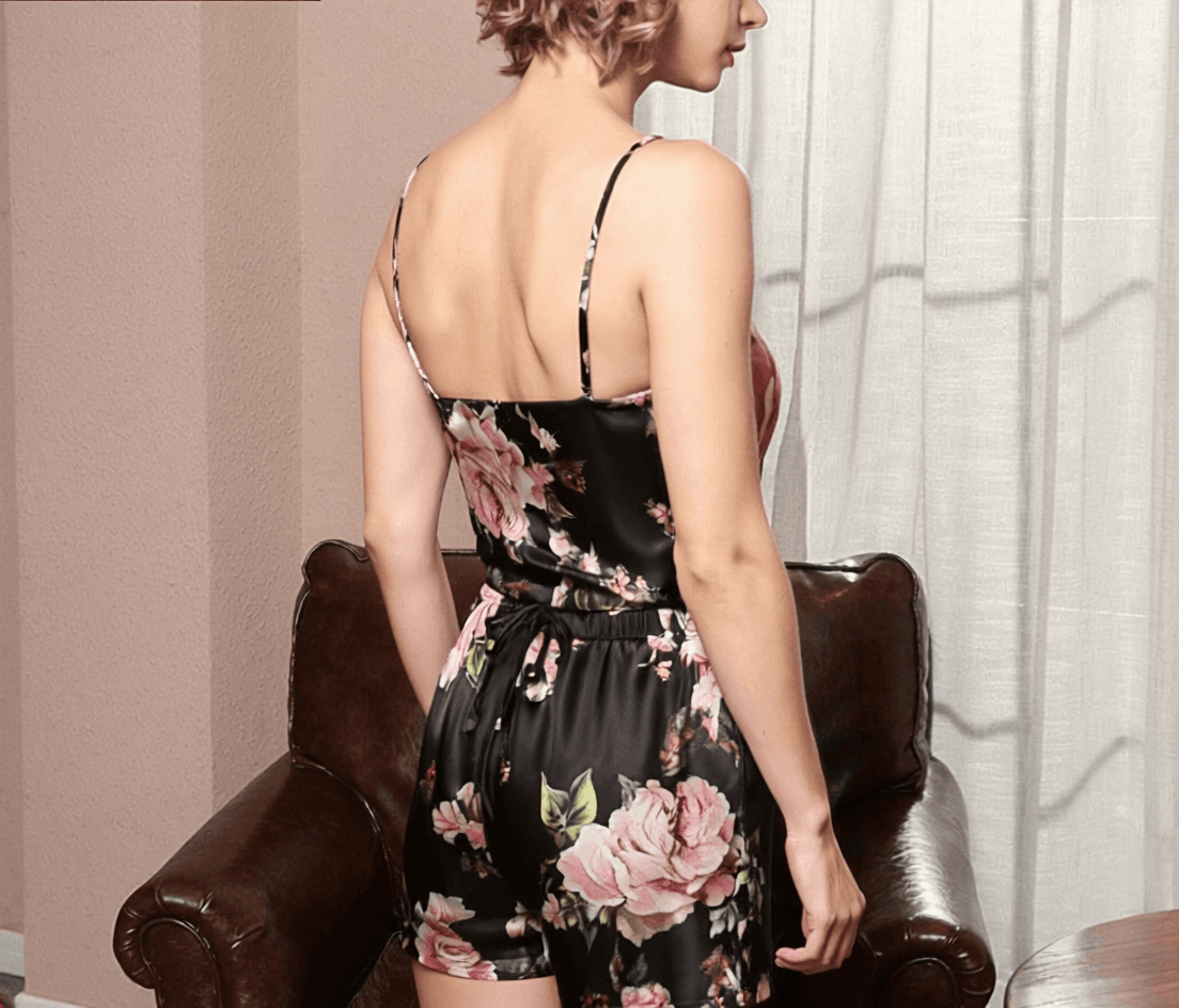 19 momme Black Roses Cami Pyjama Set — Women's